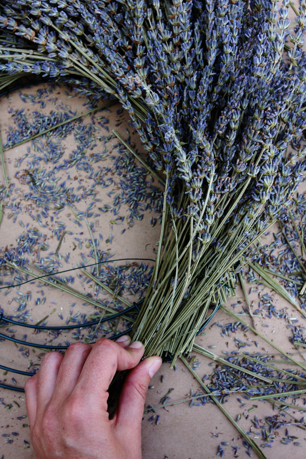 jestcafe.com-lavender-wreath11